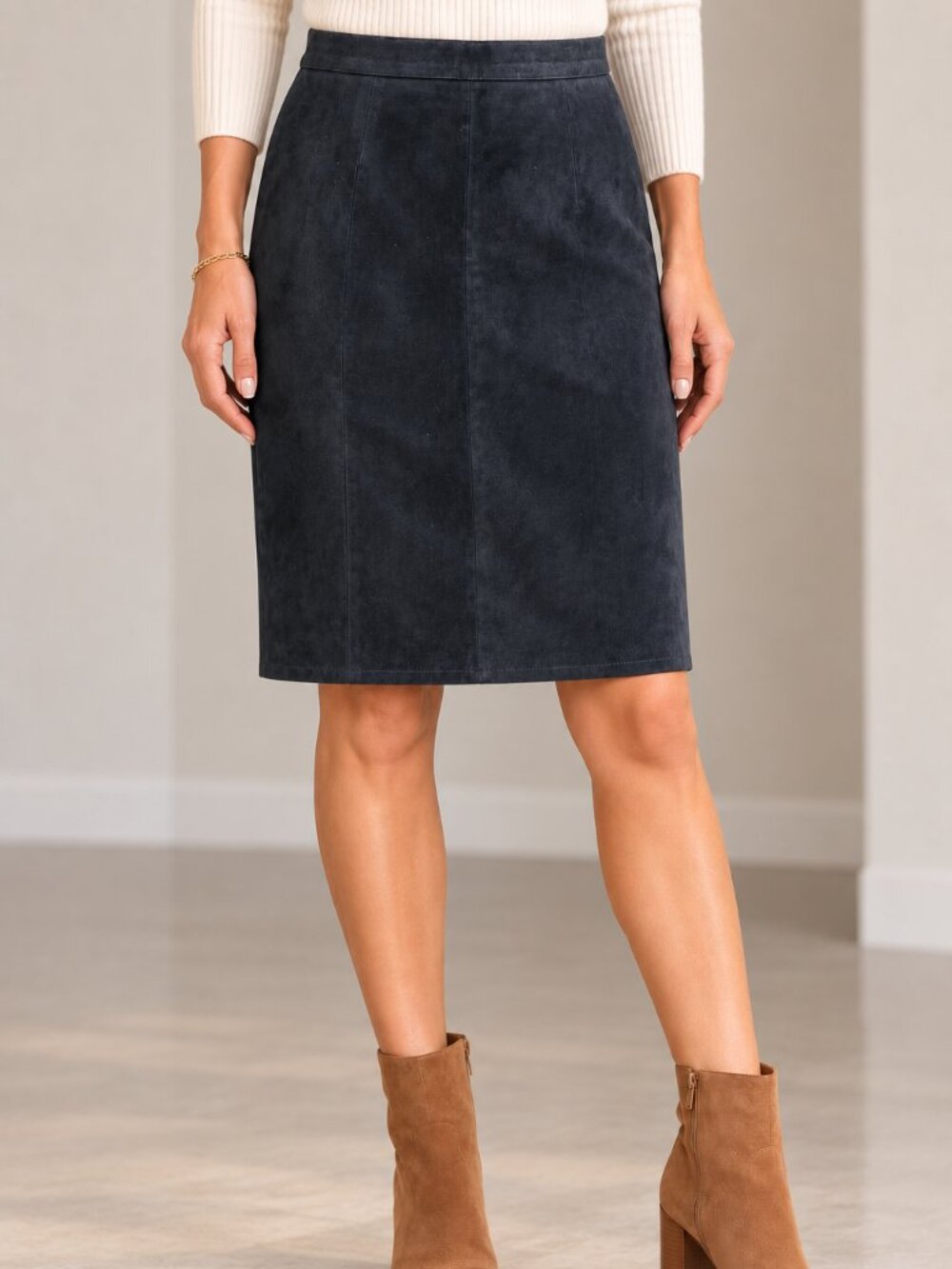 Vintage Black Suede Leather Pencil Skirt 6